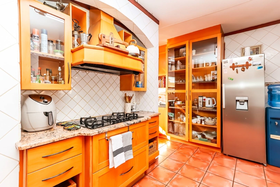 4 Bedroom Property for Sale in Ifafi North West